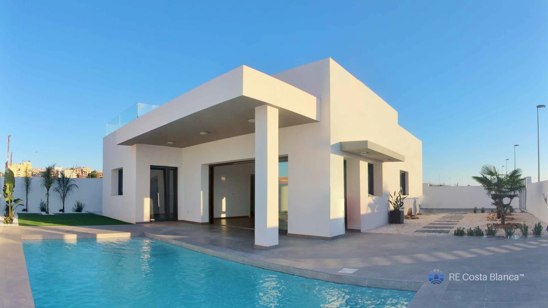 Villa · Rafal