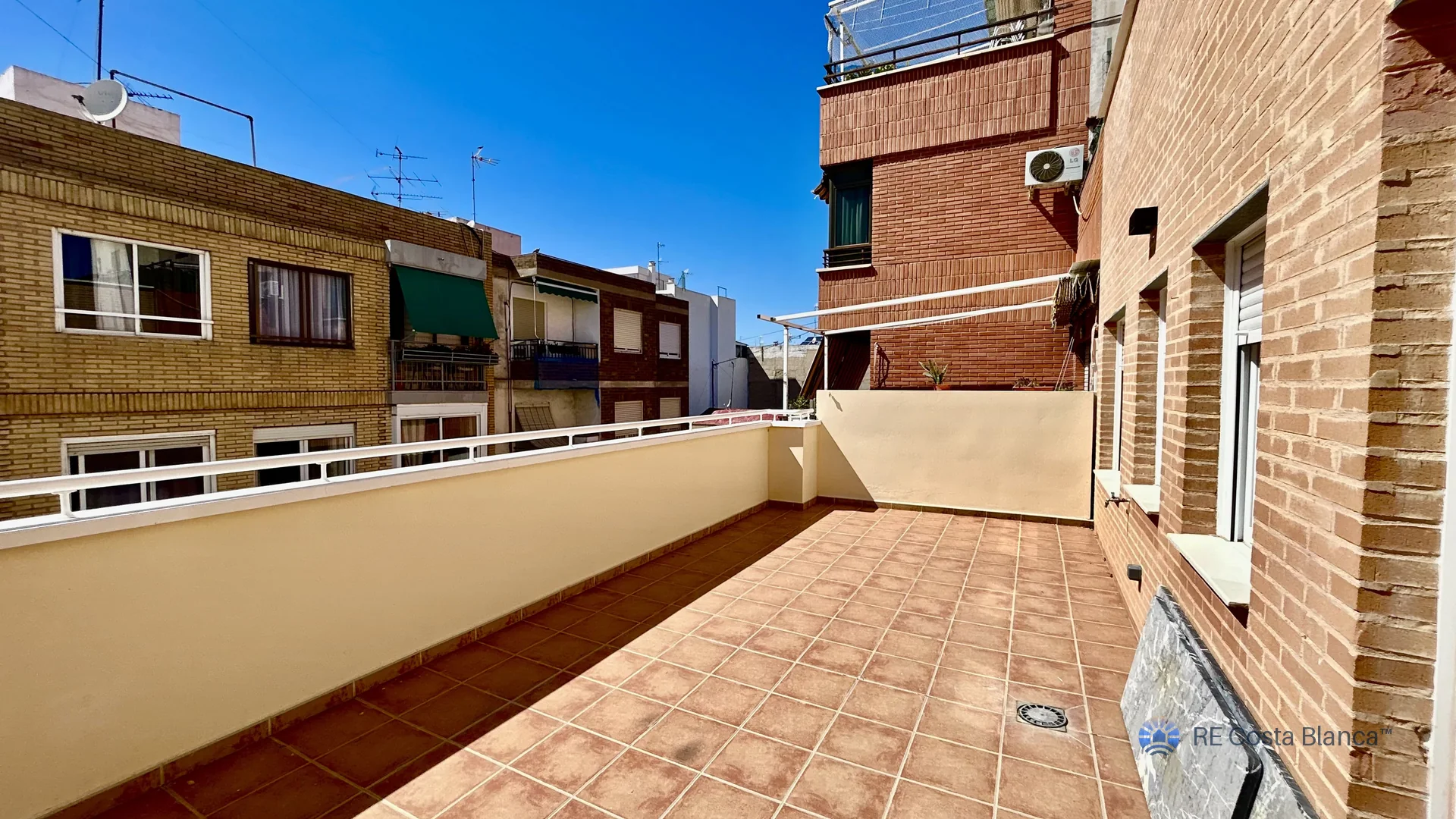 Erdgeschosswohnung · Alicante